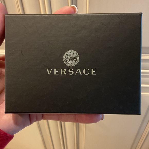 VERSACE CARD CASE - Picture 11 of 13